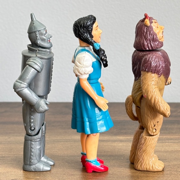 VINTAGE Wizard of Oz Action Toy Figures DOROTHY LION TIN MAN 1988 MGM Turner SET - Picture 6 of 12